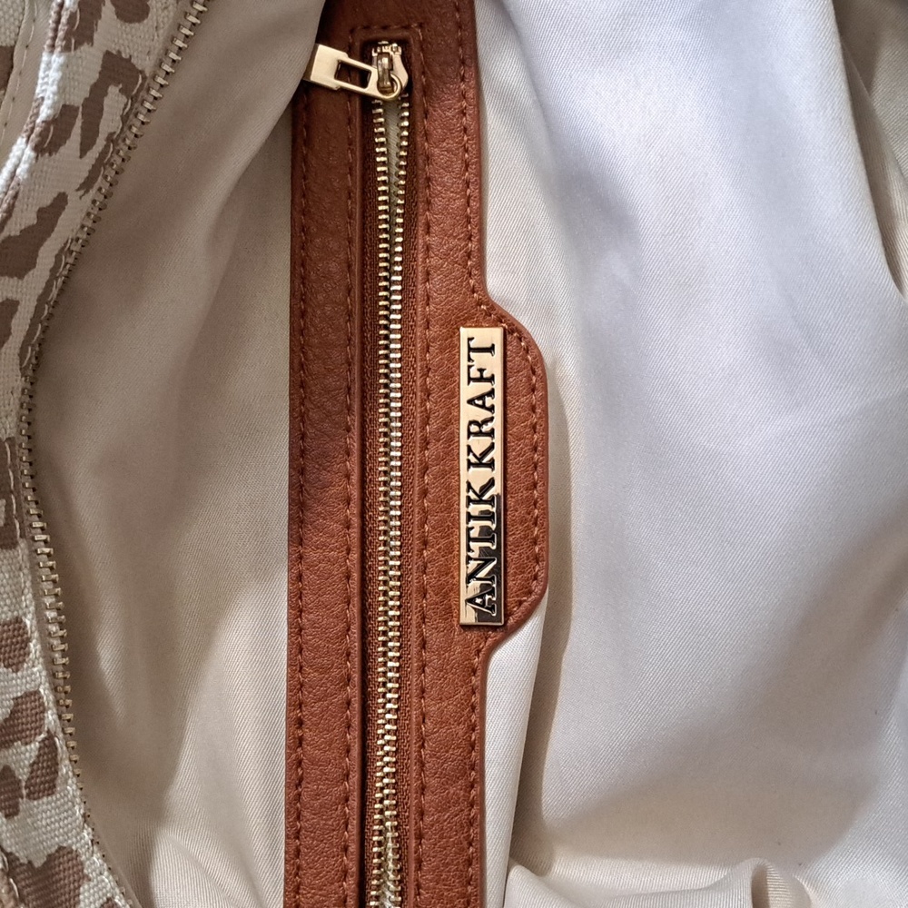 Antik Kraft Canvas Vegan Leather HUGE Animal Print Tote Purse - Picture 11 of 15